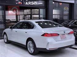 بي ام دبليو الفئة 5